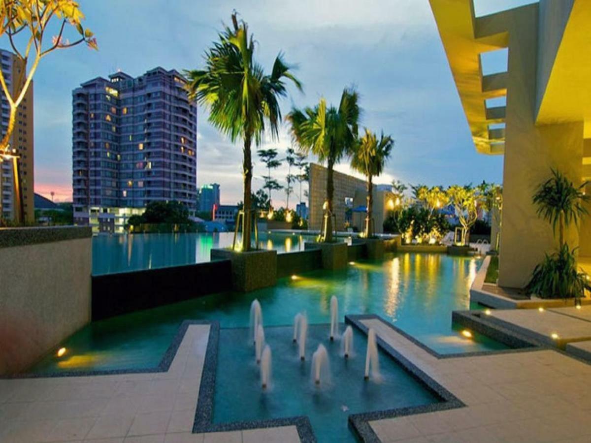 สวิส การ์เดน เรสซิเดนซ์ บาย ไวด์เบด Apartment กัวลาลัมเปอร์ ภายนอก รูปภาพ